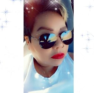 Meet your Posher, El